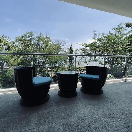 B.Suites 21 Kota Kinabalu Kültér fotó