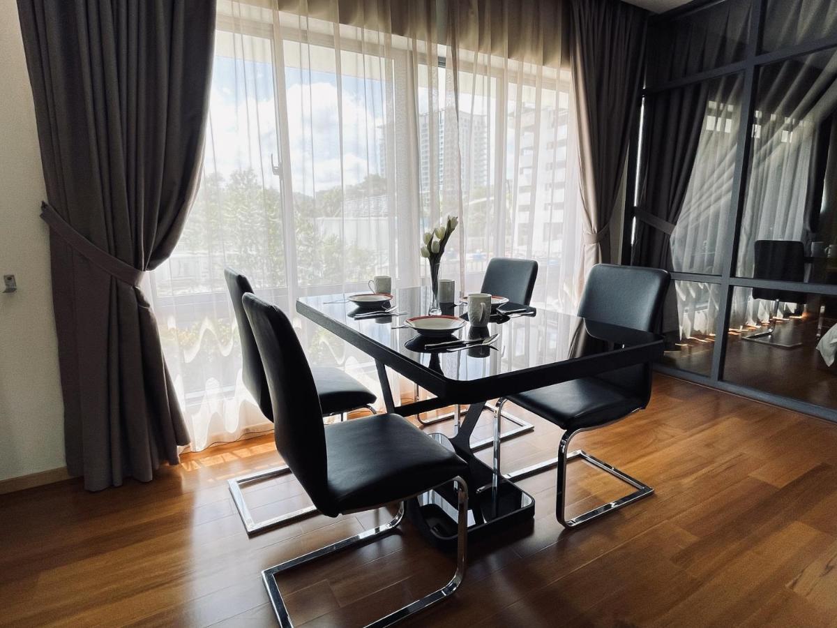 B.Suites 21 Kota Kinabalu Kültér fotó