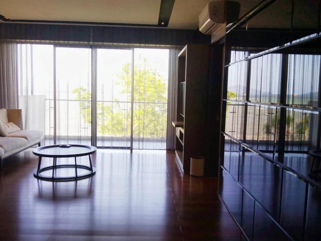 B.Suites 21 Kota Kinabalu Kültér fotó
